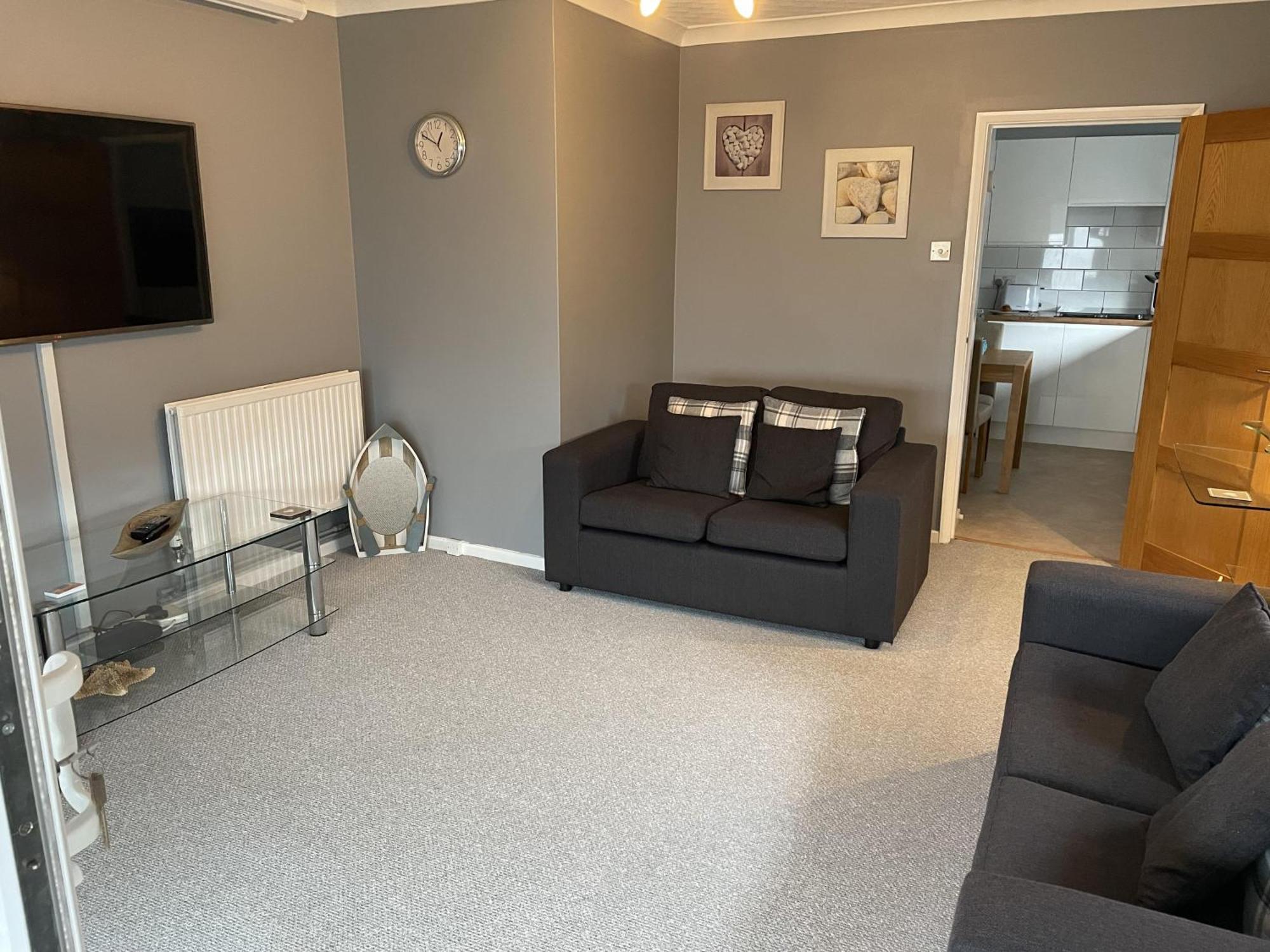 Appartement Lovely 1 Bedroom Ground Floor Max 4 Per *